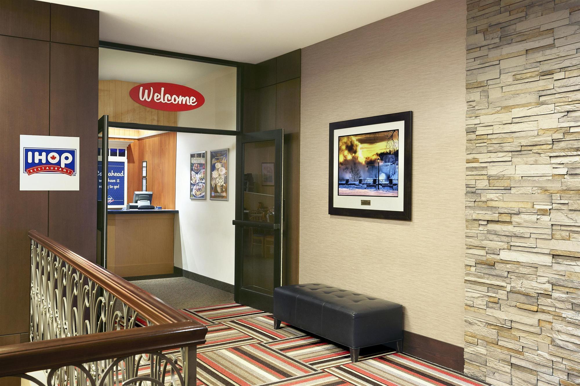 Wyndham Grand Fallsview Hotel Cataratas do Niágara Exterior foto